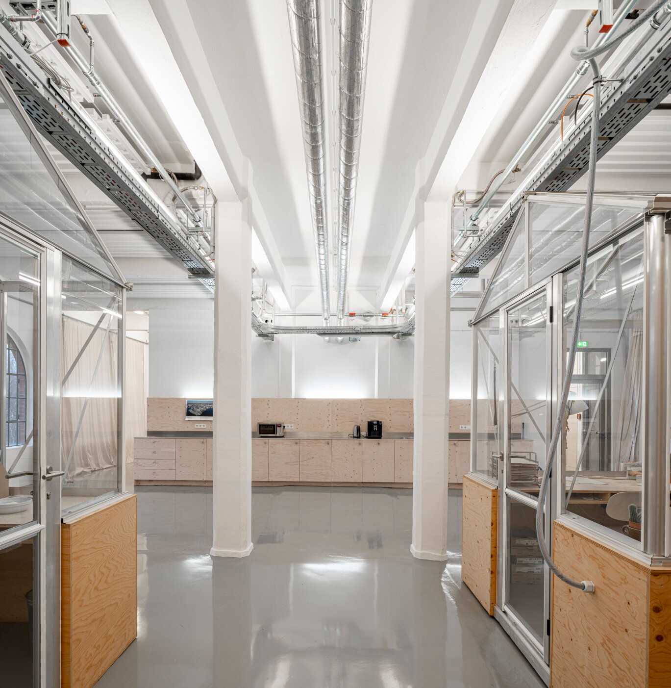 Zehnder ZFP, RHC, CP, Ceiling Panel, Zehnder, Reference, office, IBA, open factory, apolda